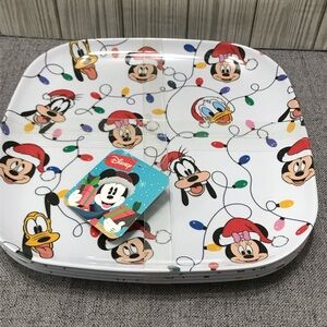 Set of 4 Disney Melamine Plates